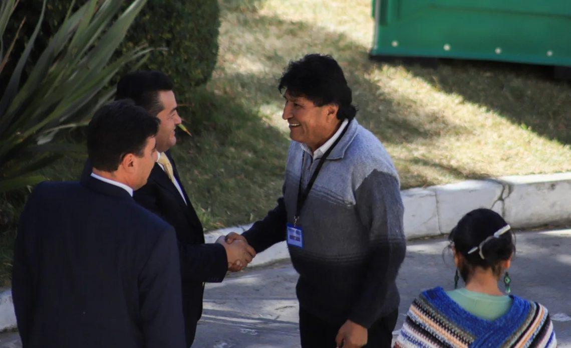 Evo-Morales-en-Bolivia-1140x694
