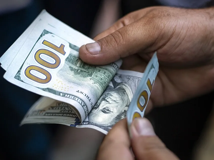United_States_one-hundred-dollar_bill
