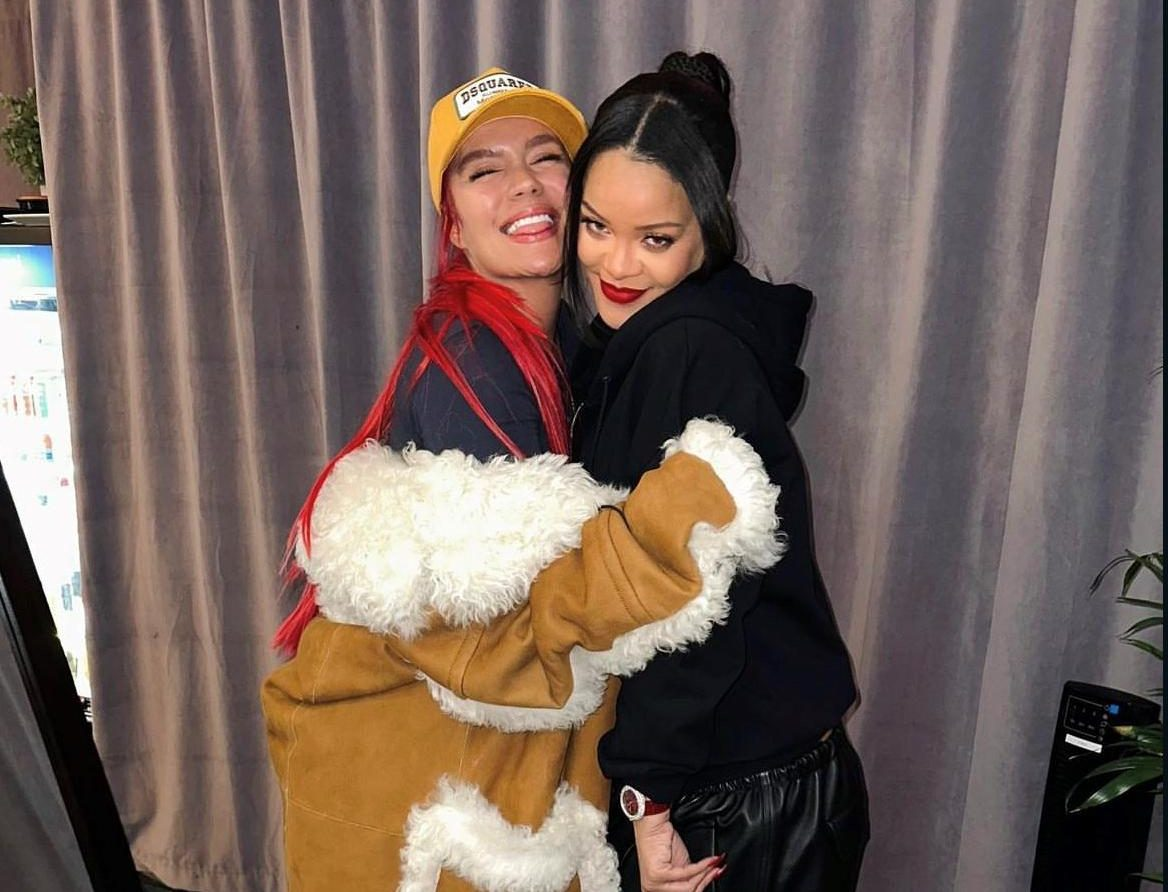230213153301-karol-g-y-rihanna-full-169-e1676389680650