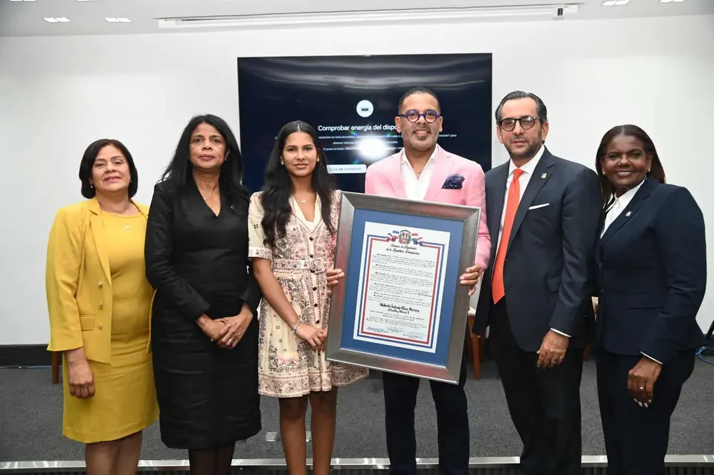 reconocimiento-rubby-perez-2521a7f8