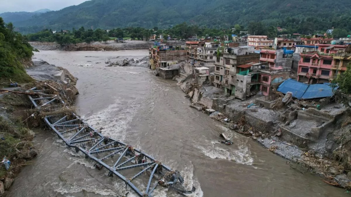 nepal-reabre-escuelas-tras-la-riada-con-600-menores-aun-desaparecidos-20260909-113213-hsnr-1200x675
