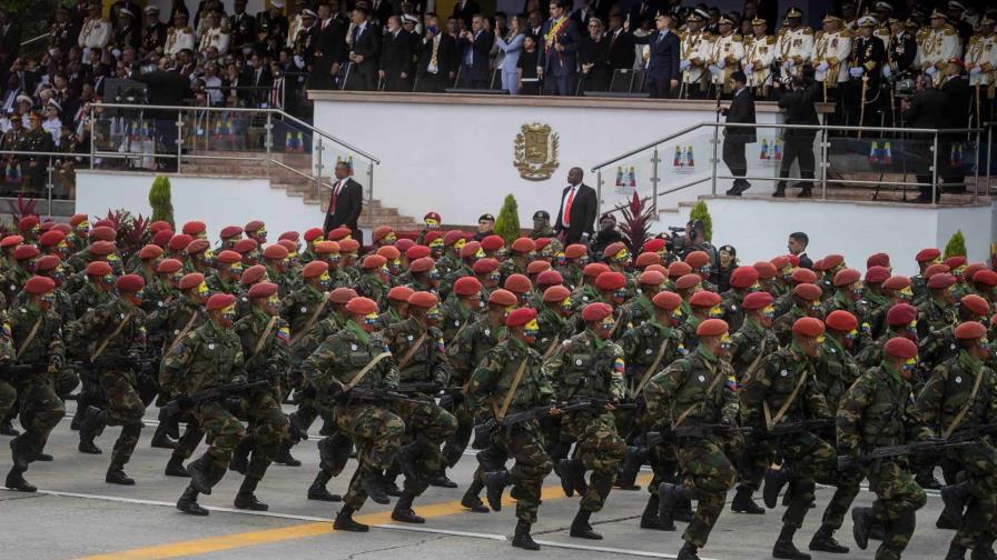 fuerza-armada-de-venezuela-ratifica-absoluta-lealtad-a-maduro-focus-0-0-896-504