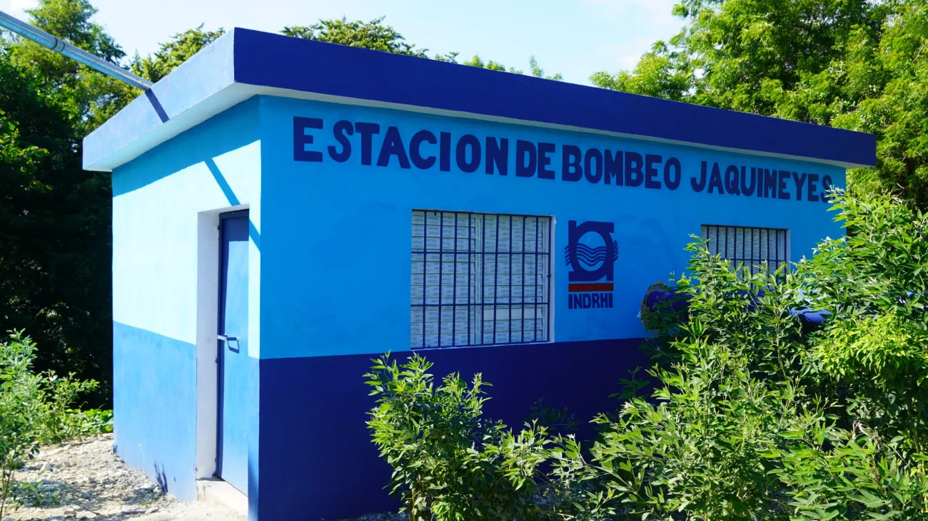 INDRHI construyó en Jaquimeyes dos estaciones de bombeo para beneficiar 3,000 tareas cultivadas.
