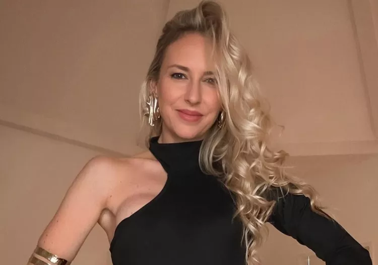 KristinaJoksimovic-feebf2b0e0594d6cb5d8c1dbb6b3db12