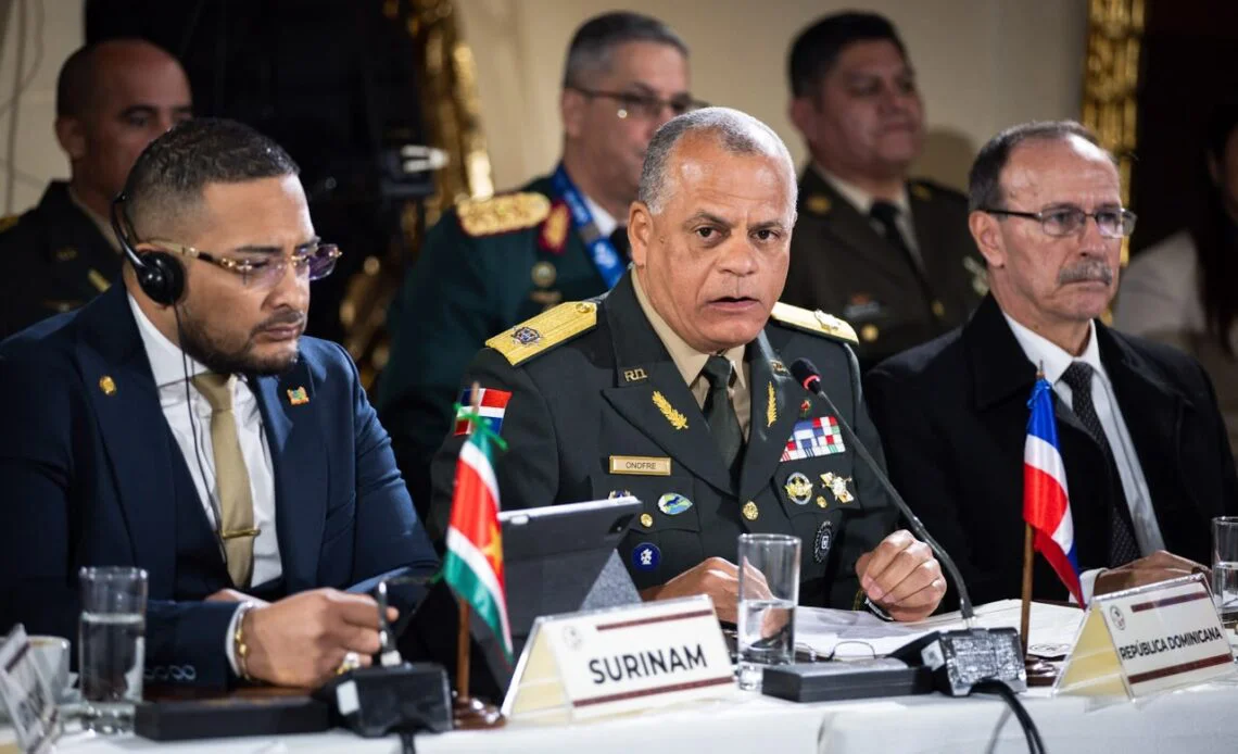 Ministro-de-Defensa-1140x694