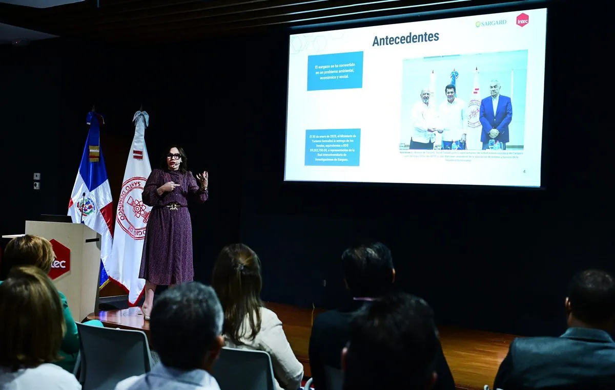 Alliet-Ortega-rectora-en-interina-del-INTEC-e1757456667117