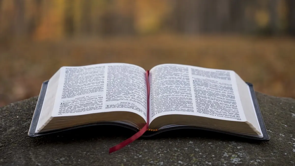 BIBLIA