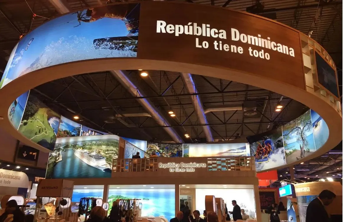 Stand-Fitur-23-1
