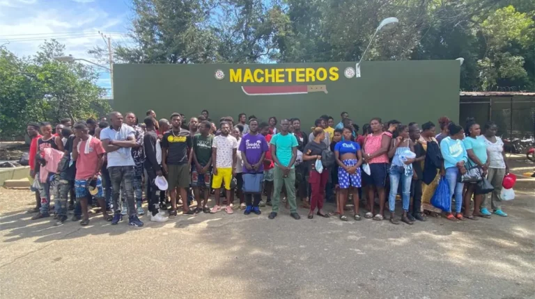 82-haitianos-detenidos-por-el-ejercito-en-operativos-en-el-noroeste-42b808a8-focus-0-0-1200-675-768x430
