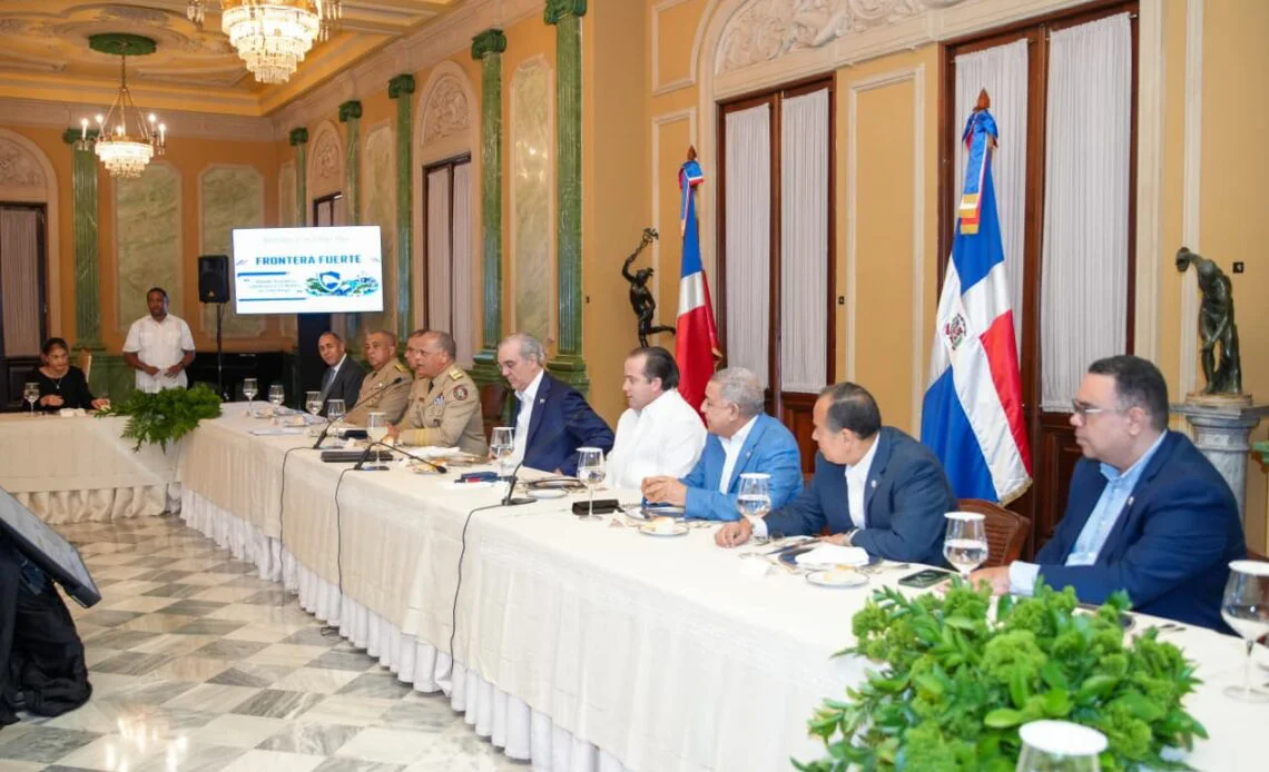 ABINADER-BANDAS-HAITIANAS-1140x694