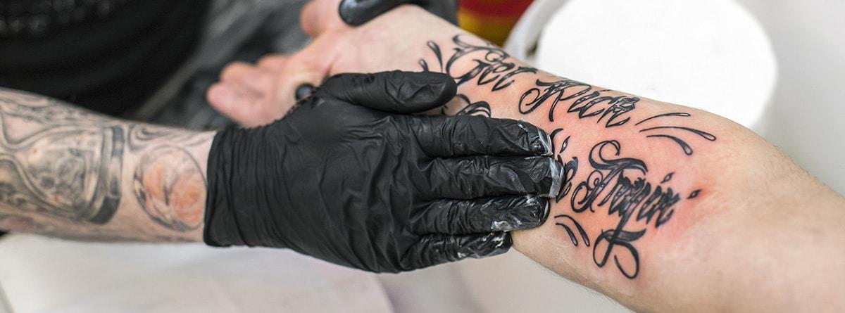 infeccion-tatuajes-1