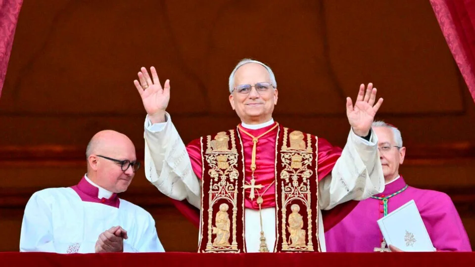 Papa-Leon-XIV-pide-sean-firmes