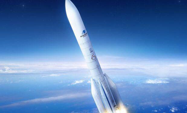 Arianespace-lanzara-el-satelite-australiano-Optus-11-con-Ariane-6-181121-619x375