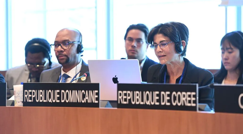 RD-culmina-su-participacion-en-la-221a-Sesion-del-Consejo-Ejecutivo-de-la-Unesco-e1744919882383