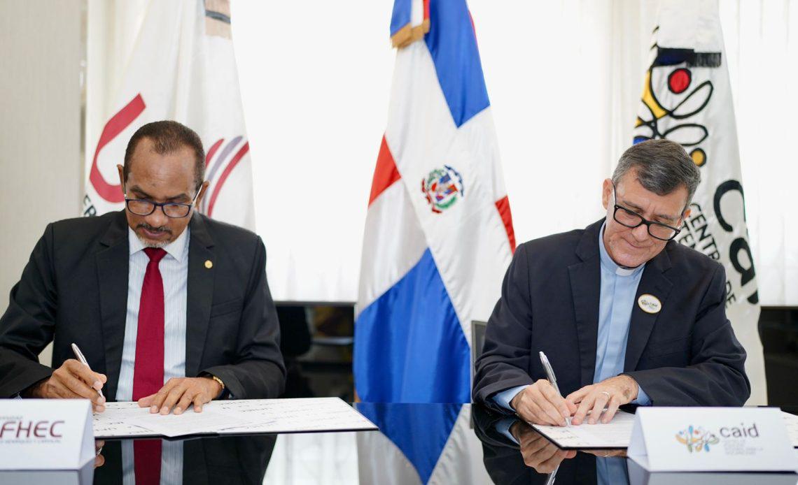Acuerdo-universidades-1140x694