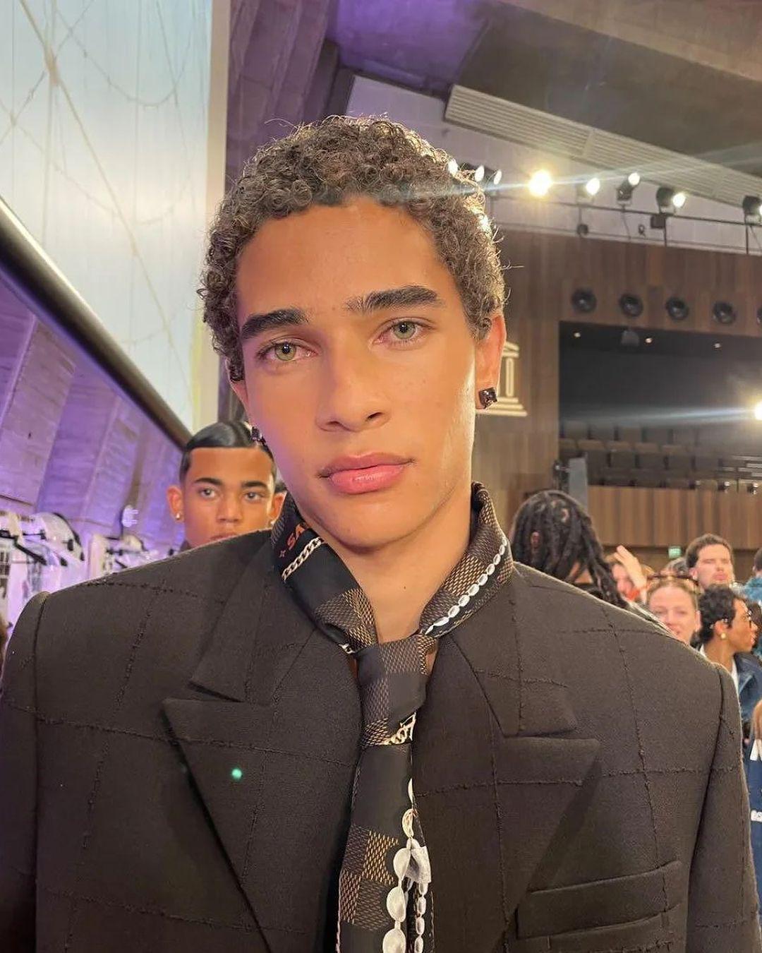 Desde el pasado martes 18 de junio y hasta el domingo 23 se celebra una nueva edición de la ‘Fashion week’ de París, una de las semanas de la moda más importantes del mundo.En esta semana de la moda en la c (3)