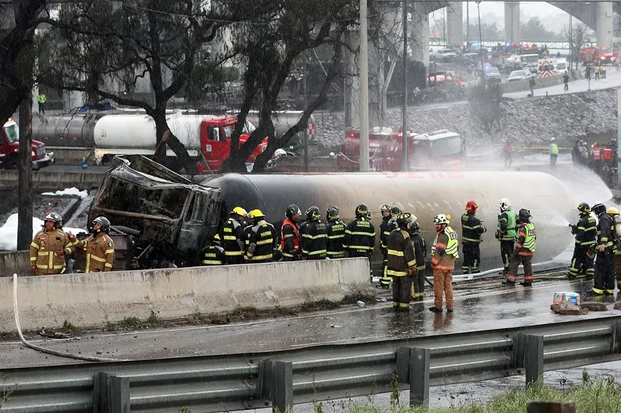 Camion_gas_Ciudad_de_Mexico