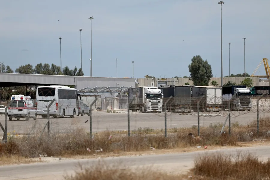 GAZA-CAMIONES-FRONTERA-1