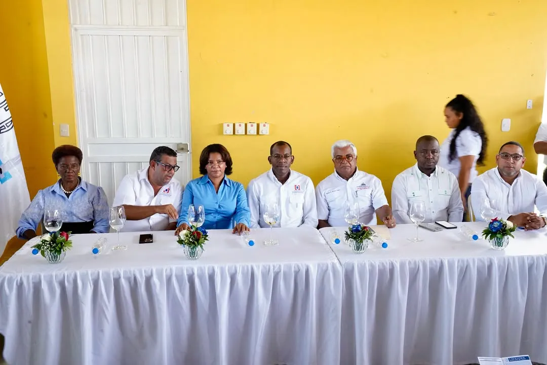 📍 Monte Plata - Chirino¡Iniciamos el acto de lanzamiento de titulación de terrenos en Chirino!