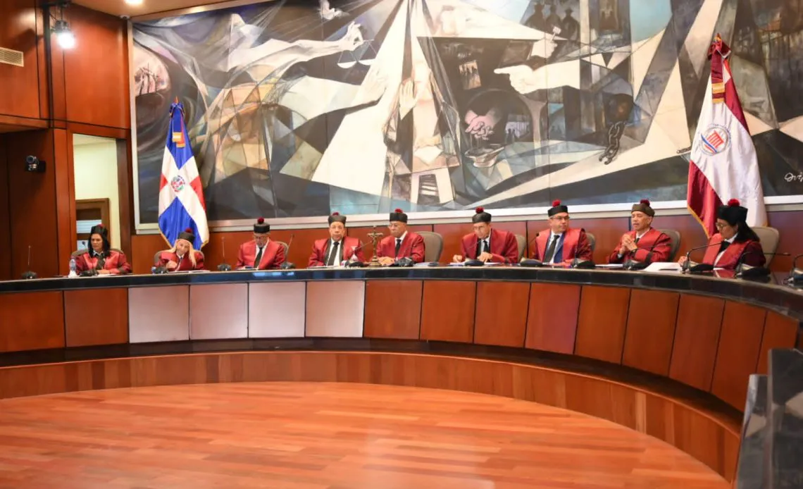 Tribunal-Constitucional-1140x694