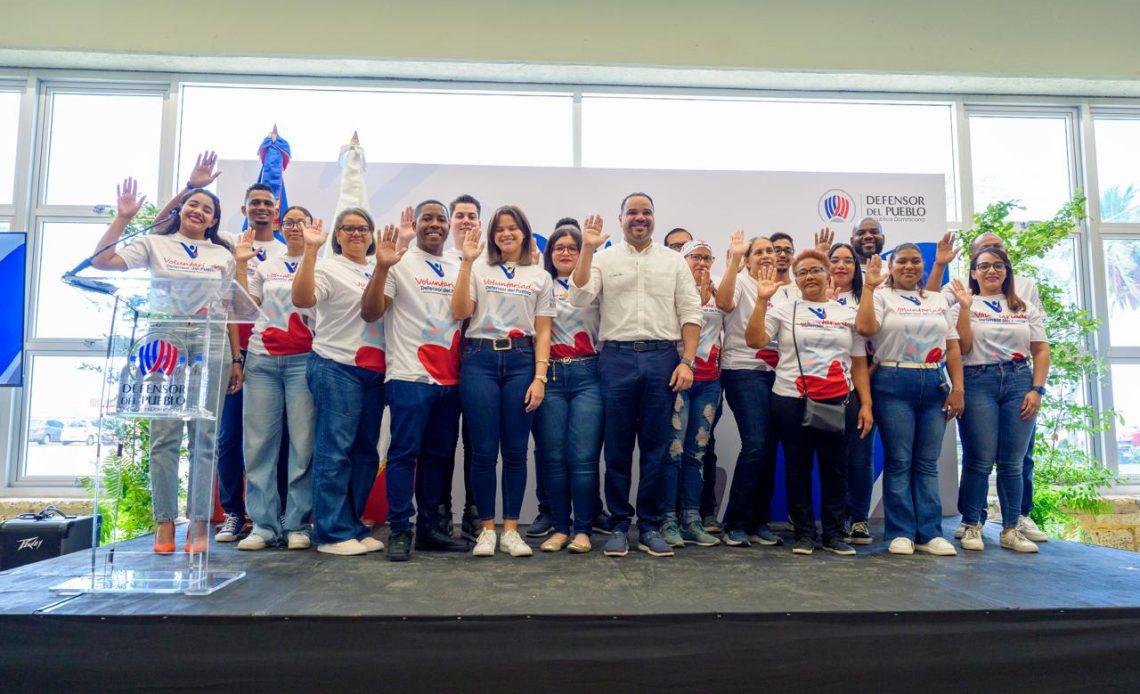 Voluntariado-Defensor-del-Pueblo-1140x694