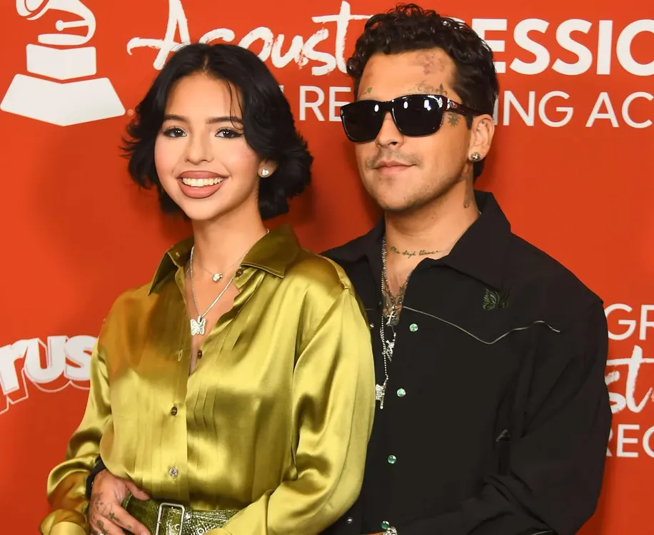 ngelayNodal-f8d8f6e5249a4a16824421660b73e825