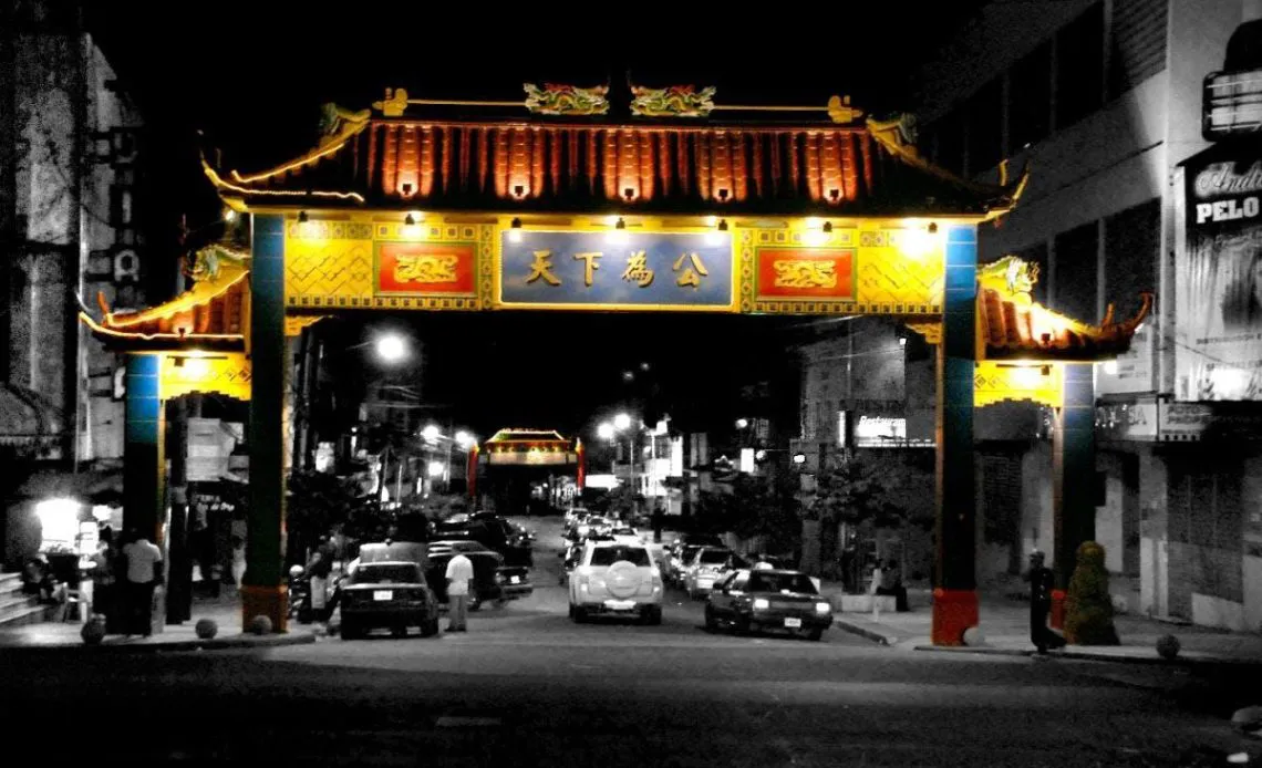 En-el-Barrio-Chino-1140x694