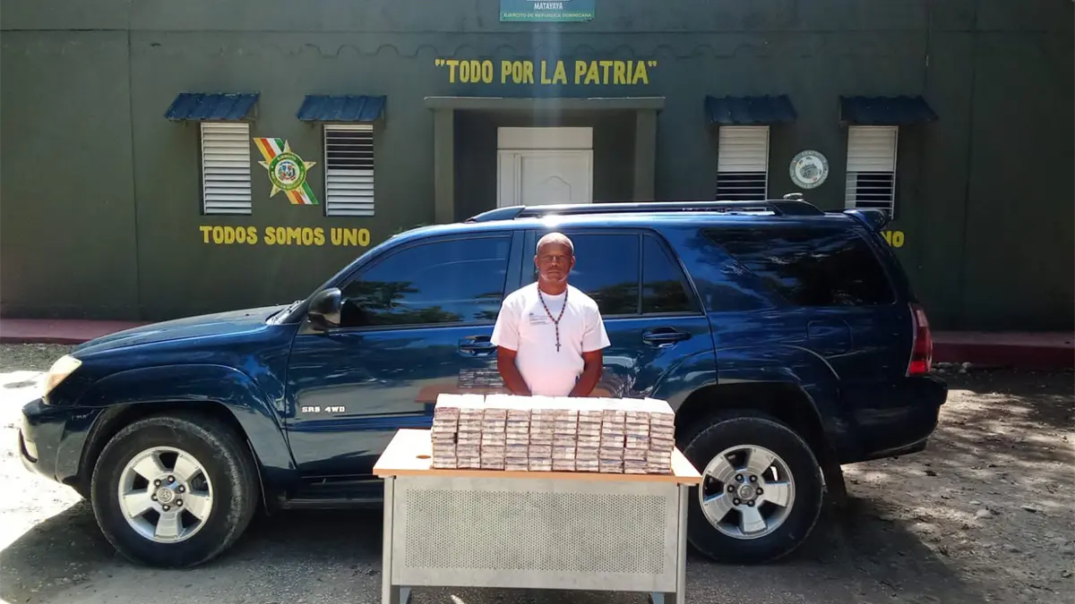 detienen-hombre-con-contrabando-de-10000-cigarrillos-en-san-juan-c70ec5e6-focus-0-0-1200-675