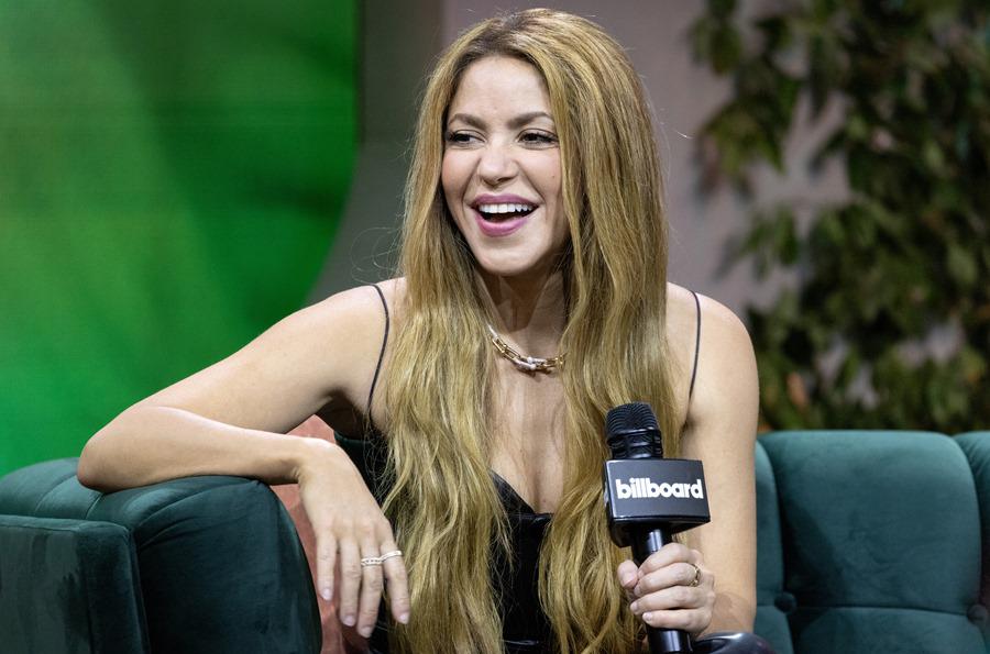 shakira4