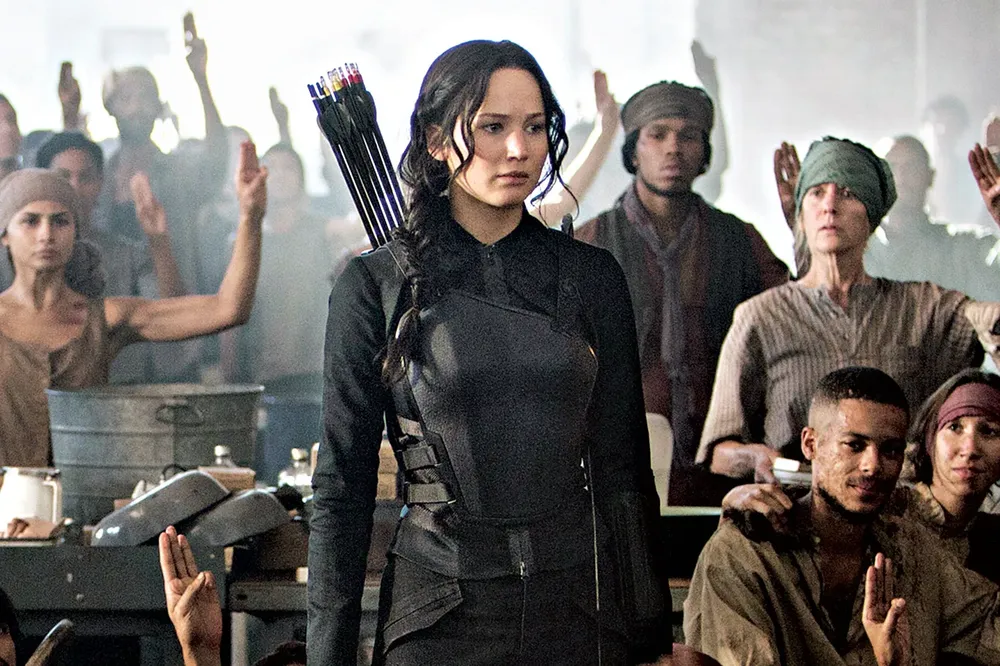 6035ffc085db394dad5cb45f856978ad98-14-mockingjay.2x.h473.w710