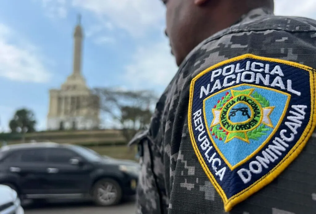 policia-santiago-1024x694