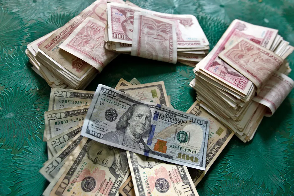 rss-efe310986b1ce0841a0c4e82c58cc02819bbc957513w