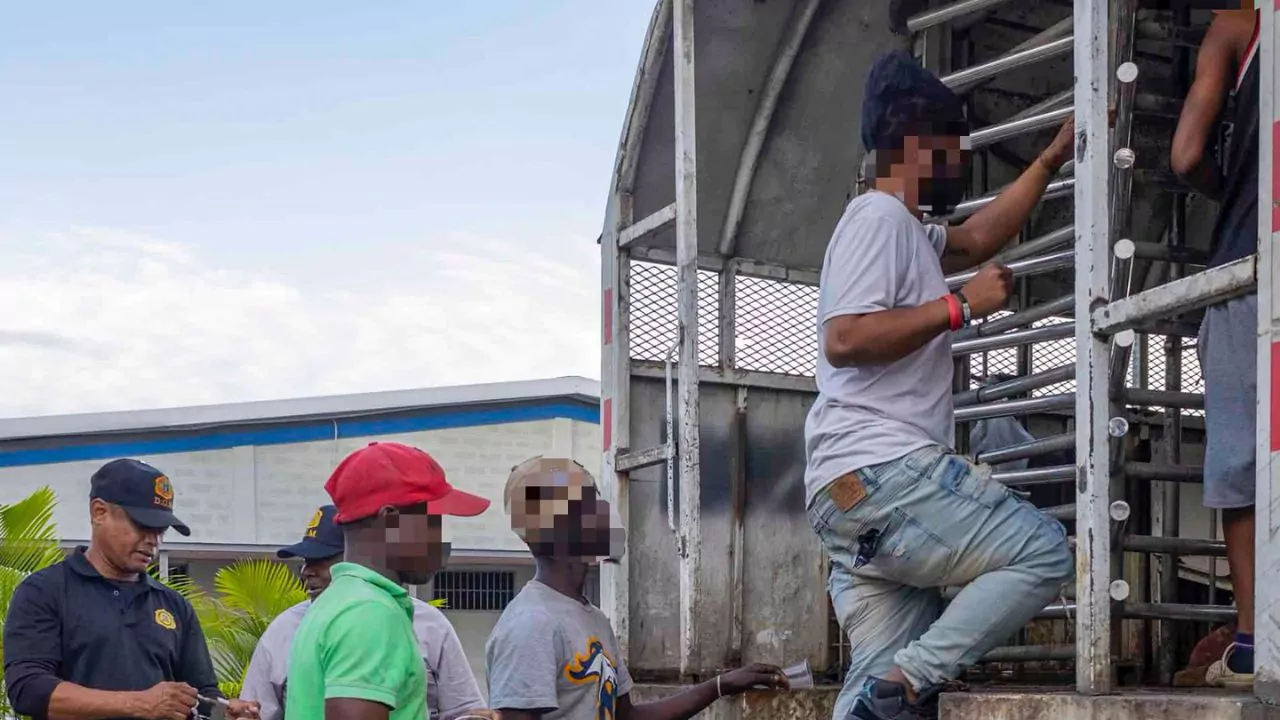 DGM-detiene-a-mas-de-1800-indocumentados-y-deporta-a-otros-1193