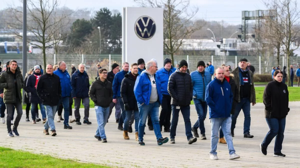 volkswagen-duplica-el-recorte-de-empleos-a-100000-en-total-hasta-2030-20260904-173622-ou7B-1200x675
