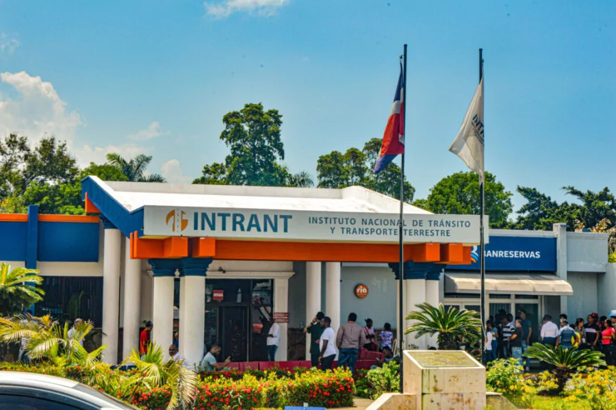 Intrant