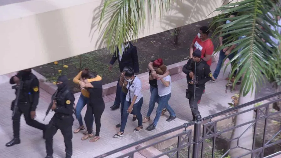 Tribunal-de-Santiago-condena-a-prision-a-estafadores-de-envejecientes-en-EE.-UU