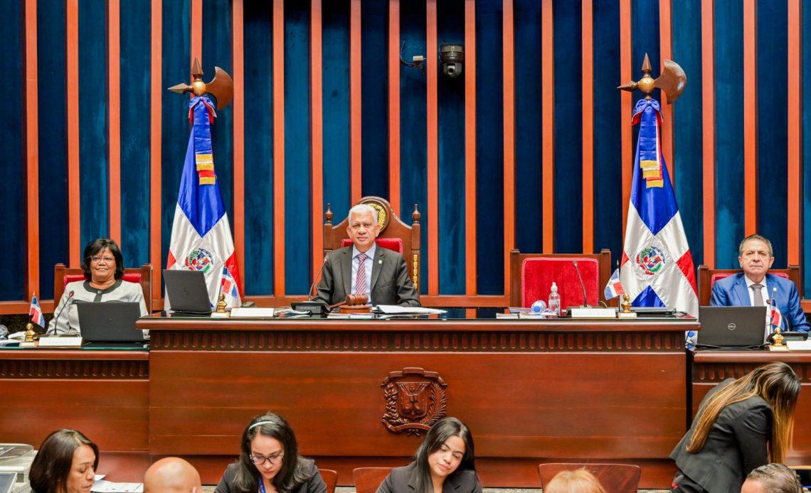 SENADO-APRUEBA-1140x694