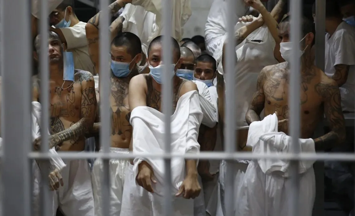 El-Salvador-1140x694