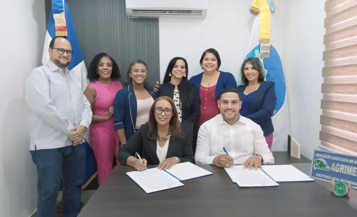 Asociacion-Dominicana-de-Agrimensores-ASODAGRIM-convenio-1140x694