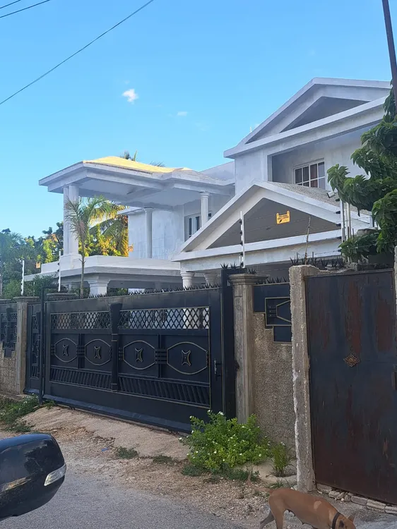 WhatsApp Image 2024-10-02 at 9.10.35 PM