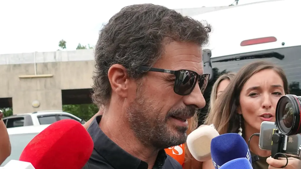 actor-rodolfo-sancho-puertas-tribunal-provincial-samui-sur-tailandia_98