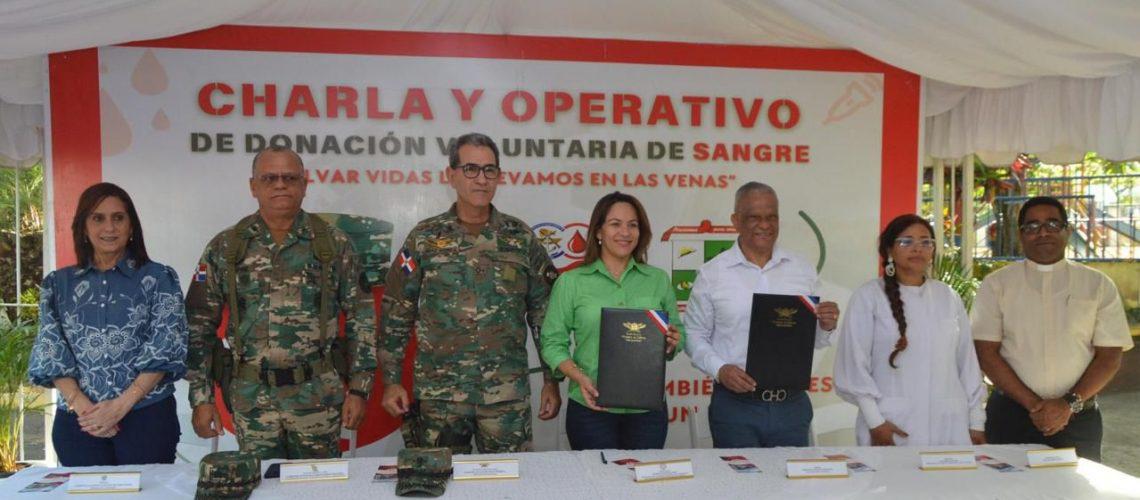 Banco-de-Sangre-FF-AA-firma-convenio-con-ayuntamiento-Licey-al-Medio-y-realiza-operativo-masivo-de-donacion-voluntaria-de-sangre-1-qqx4d592cpbnpb3bs8ng1txvoq668qui4hpxujvrm0