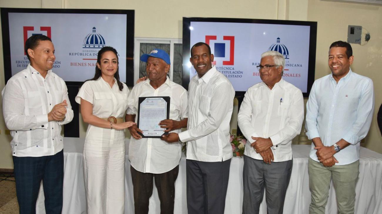 UTECT Entrega Títulos