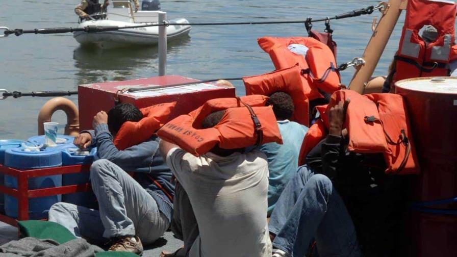 detienen-migrantes-en-puerto-rico--focus-0-0-896-504