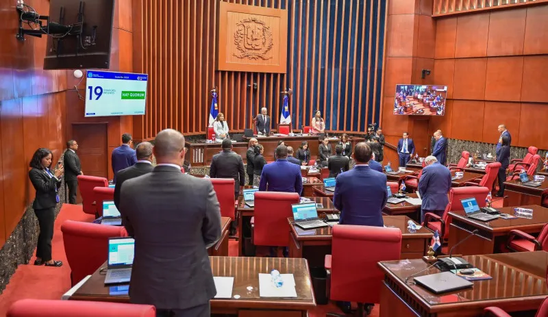 Senado-de-la-Republica-en-sesion