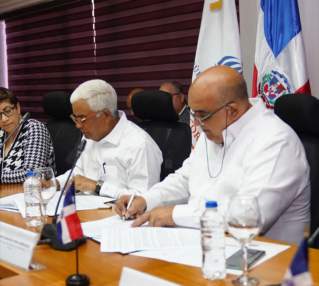 🏛️ ¡Apoyando el fortalecimiento institucional! 🇩🇴Por disposición del presidente Luis Abinader (1)