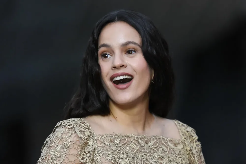 a1988c7d-24b7-48d9-a6cc-6ed11a151210_source-aspect-ratio_default_0