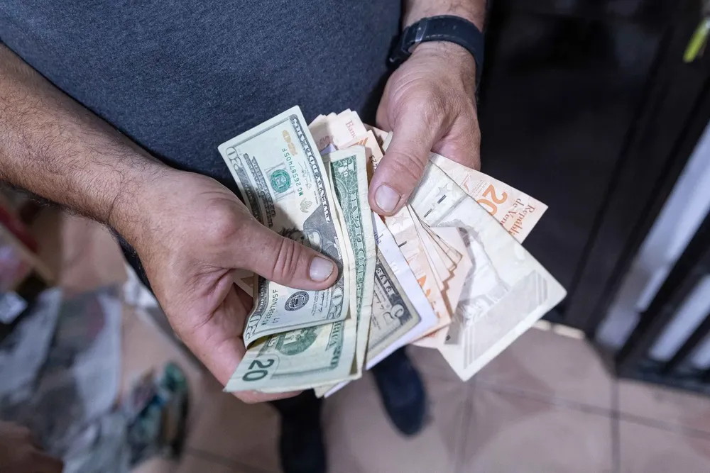 AME502-VENEZUELA-INFLACION