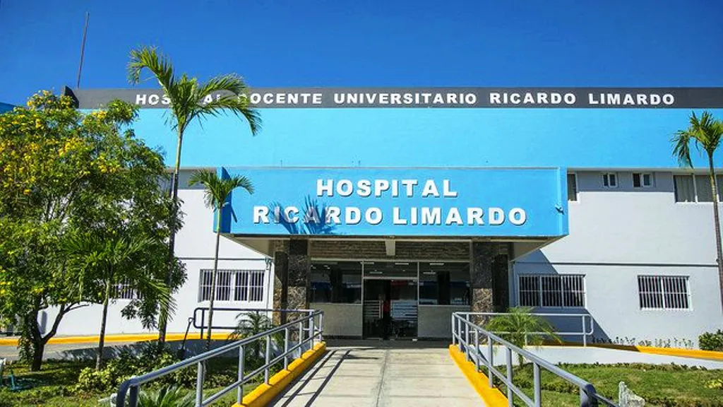 Recibe-atencion-medica-exmilitar-que-mato-sus-dos-hermanos-en-Puerto-Plata
