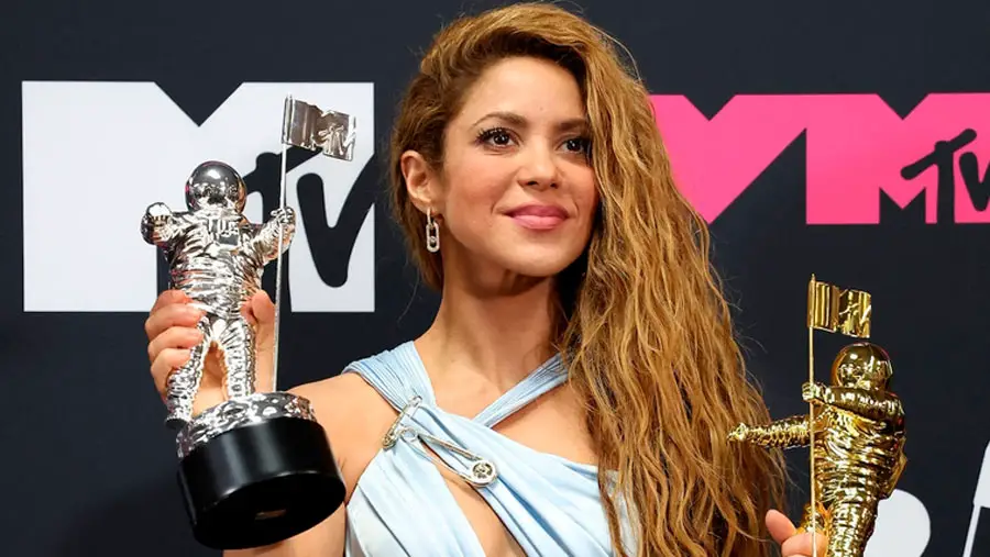shakira-1